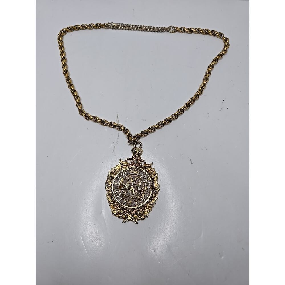 Vintage Chain Pendant w' British Argyll & Sutherland Highlander's Crest by Coro